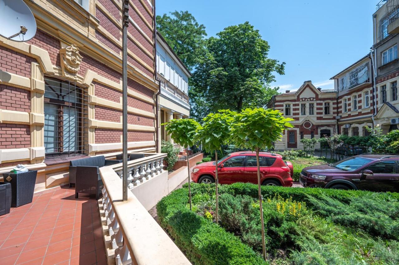 Апартаменты В Самом Центре Одессы Odesa Exterior photo